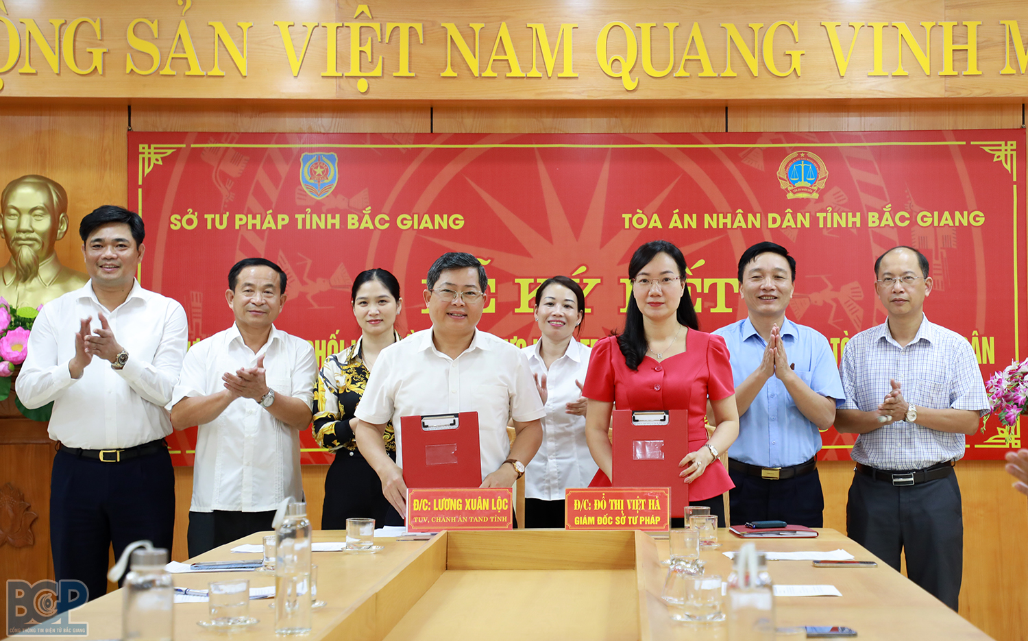 Sở Tư pháp và Tòa án Nhân dân tỉnh Bắc Giang ký kết Chương trình phối hợp trợ giúp pháp lý