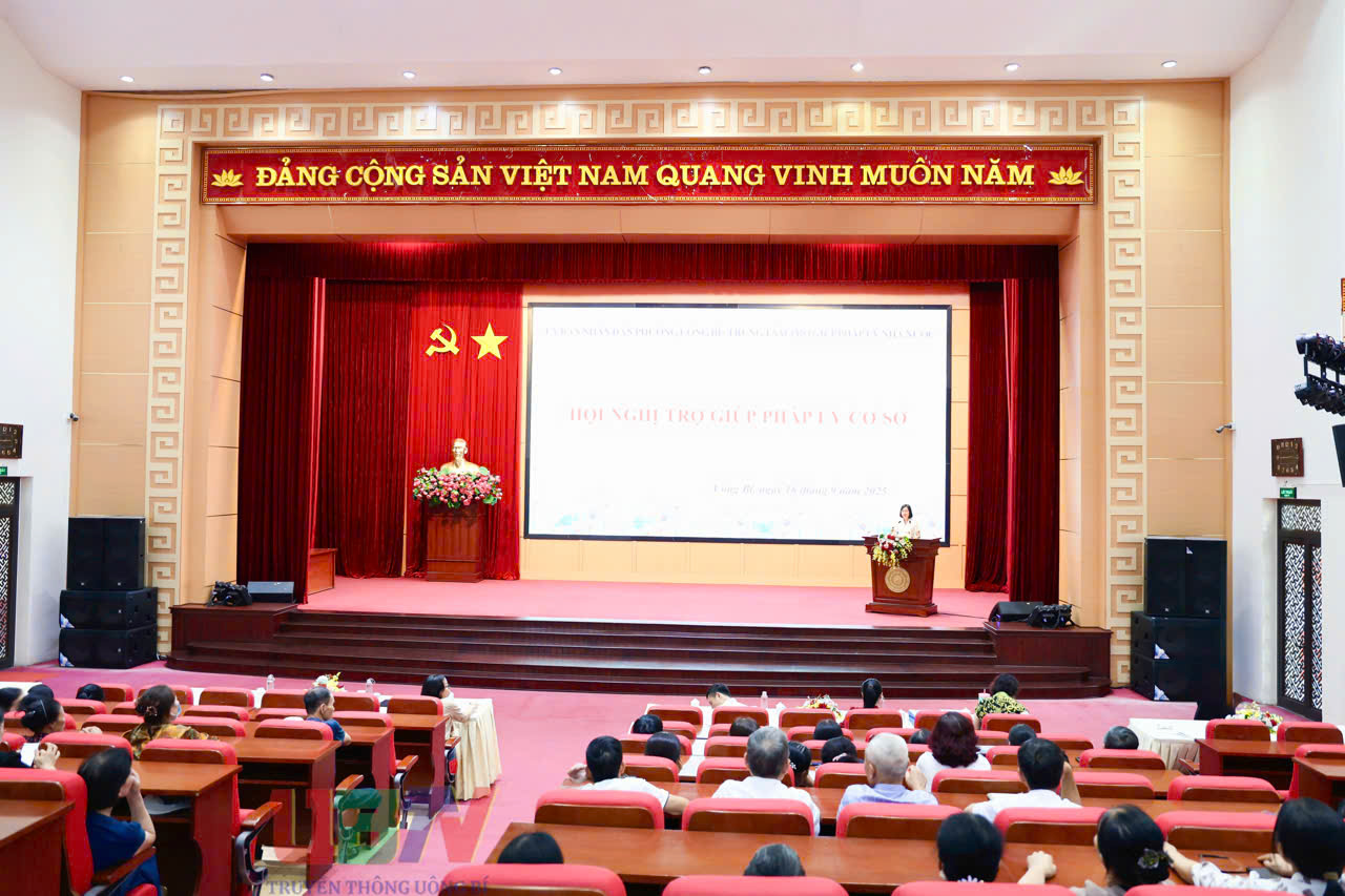 Quang cảnh hội nghị.